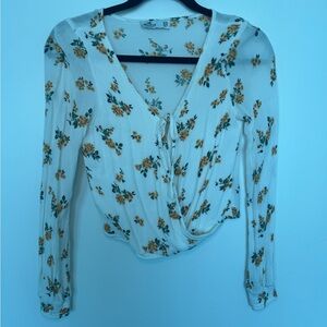 Hollister extra small floral long sleeve top